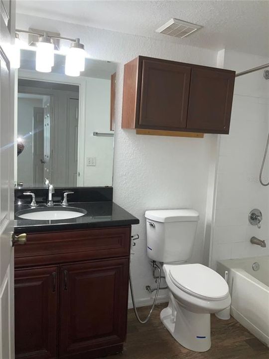 For Rent: $1,850 (2 beds, 2 baths, 1288 Square Feet)