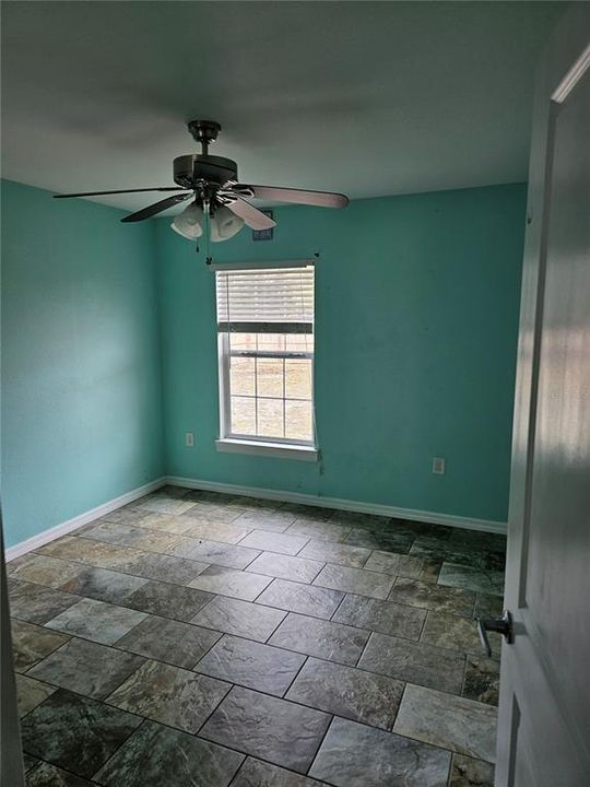 Recently Rented: $1,850 (3 beds, 2 baths, 1198 Square Feet)