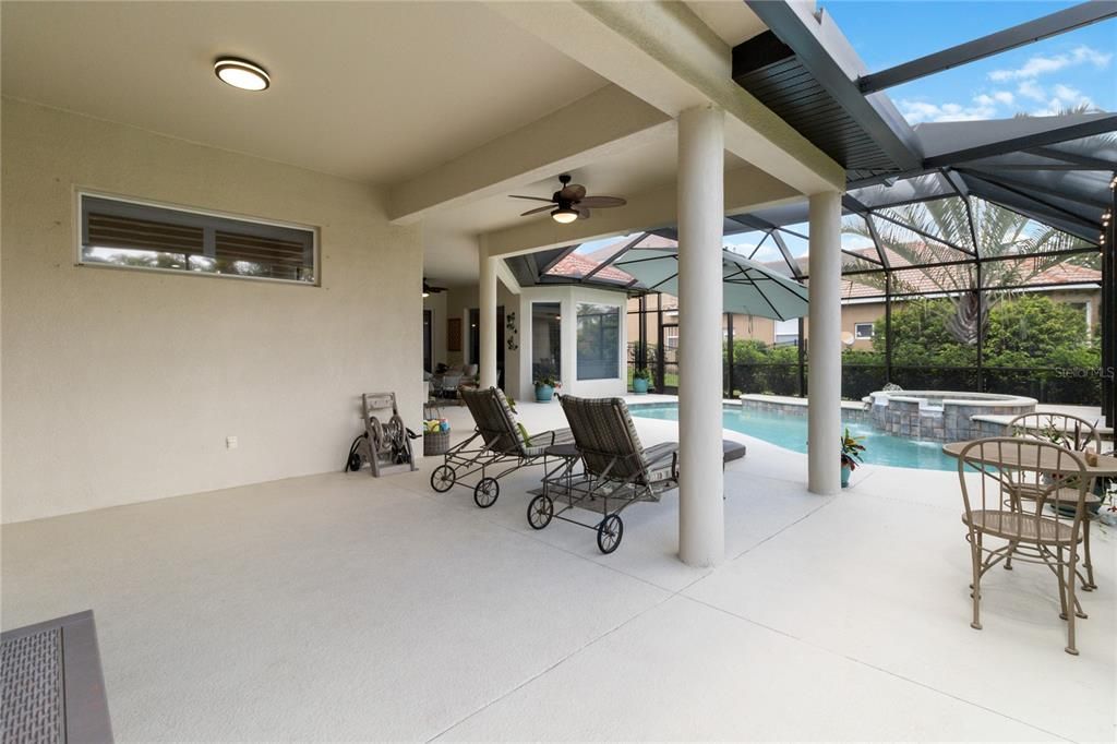 The sun hits perfectly over the pool and spa for when you want to put out some lounge chairs and catch some rays