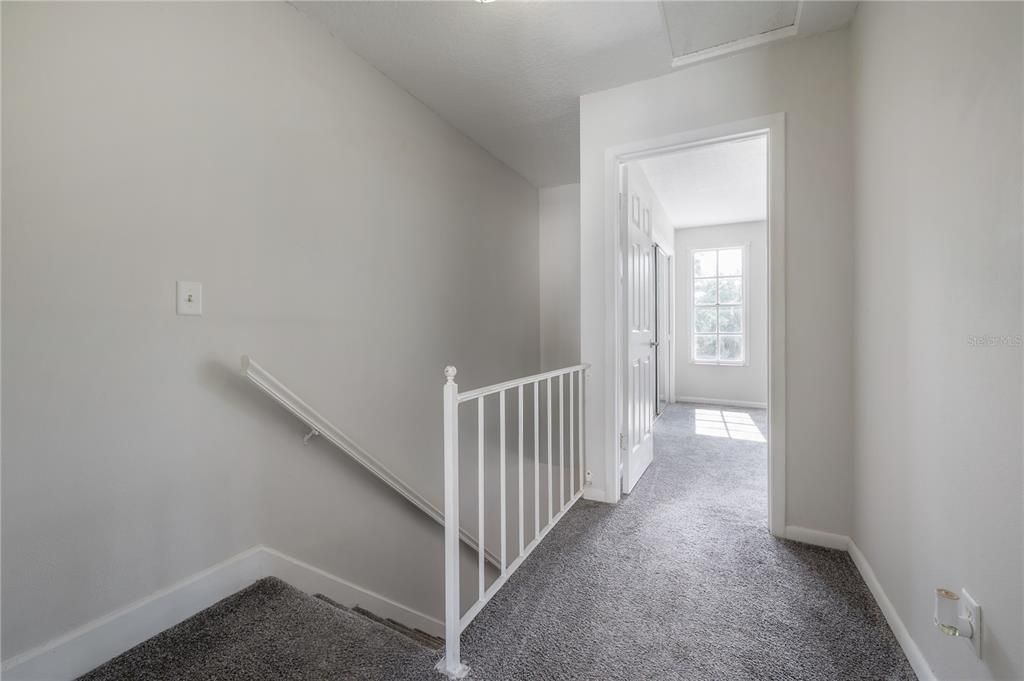 For Sale: $254,900 (2 beds, 2 baths, 1261 Square Feet)