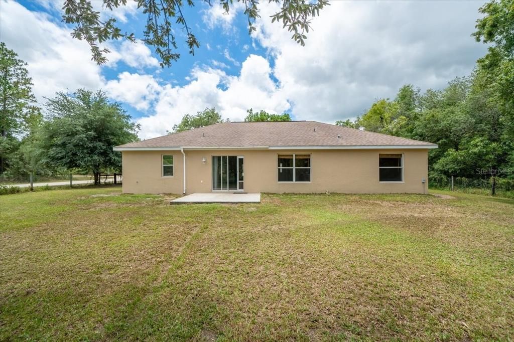 Active With Contract: $300,000 (3 beds, 2 baths, 1722 Square Feet)