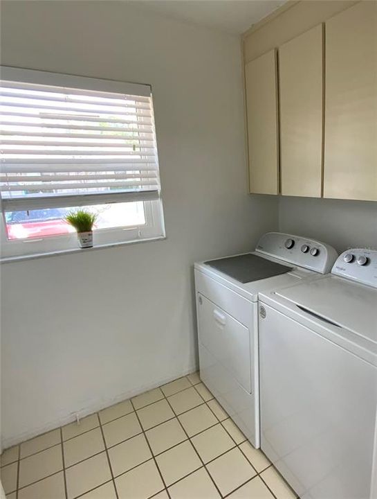 For Sale: $189,900 (2 beds, 2 baths, 1248 Square Feet)