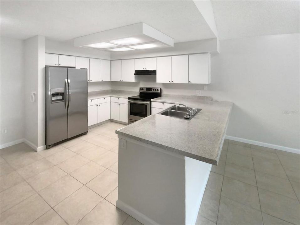 For Sale: $246,000 (2 beds, 2 baths, 1192 Square Feet)