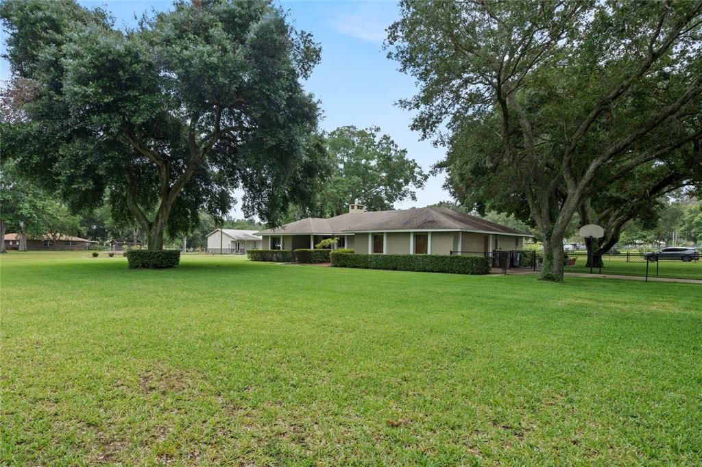 Active With Contract: $545,000 (3 beds, 2 baths, 1715 Square Feet)