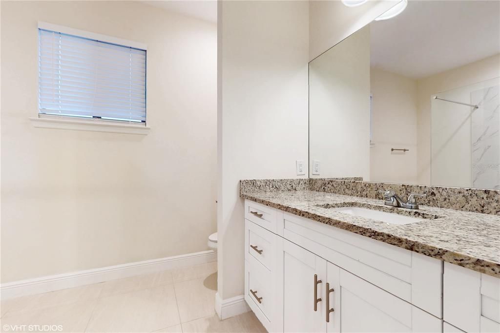 For Sale: $346,000 (3 beds, 2 baths, 1586 Square Feet)