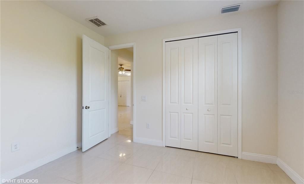 For Sale: $340,000 (3 beds, 2 baths, 1586 Square Feet)