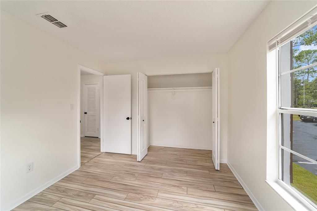 Guest bedroom with closet