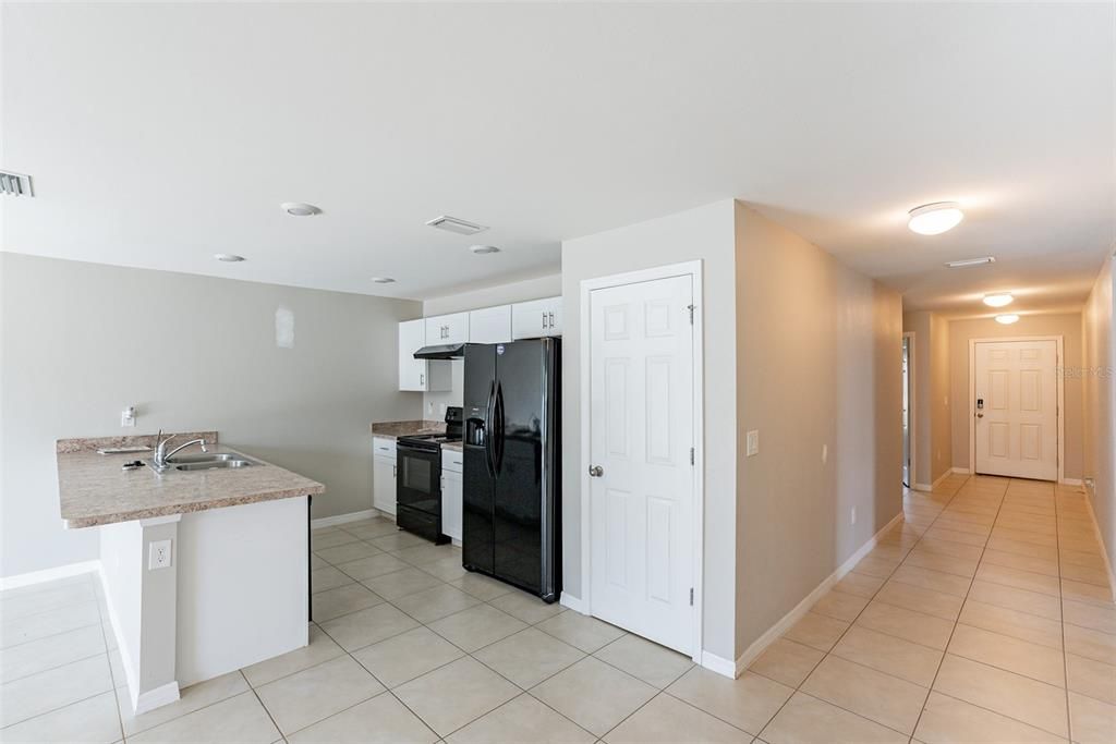 For Sale: $331,000 (4 beds, 2 baths, 1499 Square Feet)