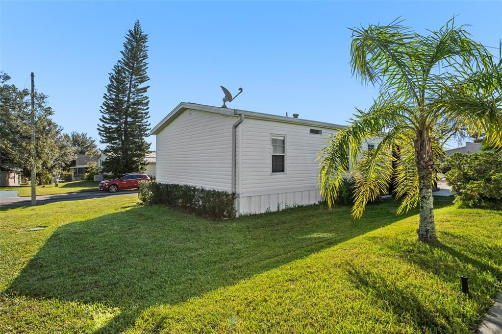 For Sale: $249,900 (3 beds, 2 baths, 1152 Square Feet)