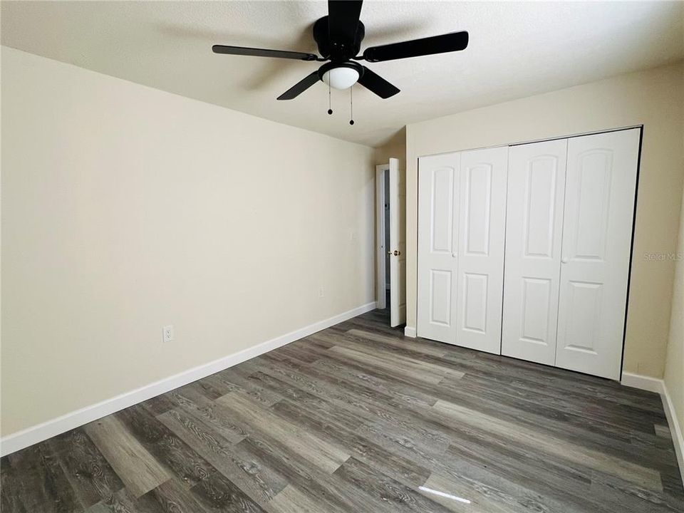 For Sale: $269,999 (2 beds, 2 baths, 936 Square Feet)