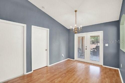 For Sale: $345,000 (3 beds, 2 baths, 1435 Square Feet)