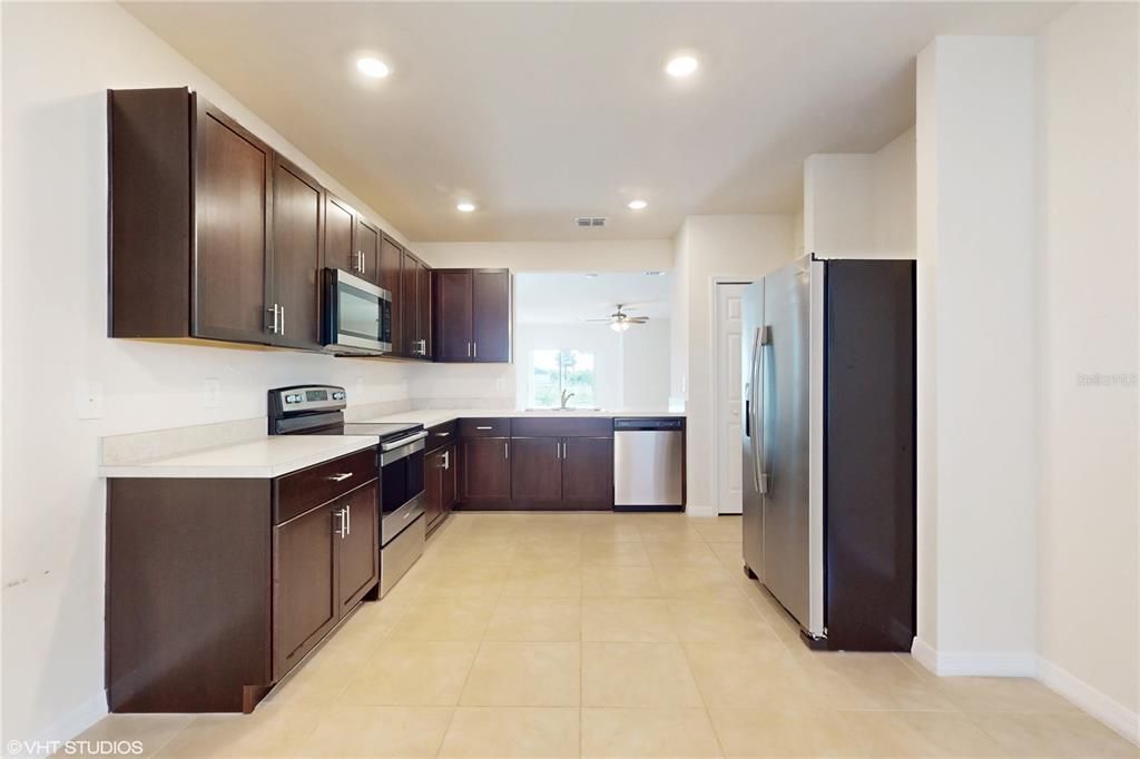 For Sale: $367,000 (3 beds, 2 baths, 1747 Square Feet)