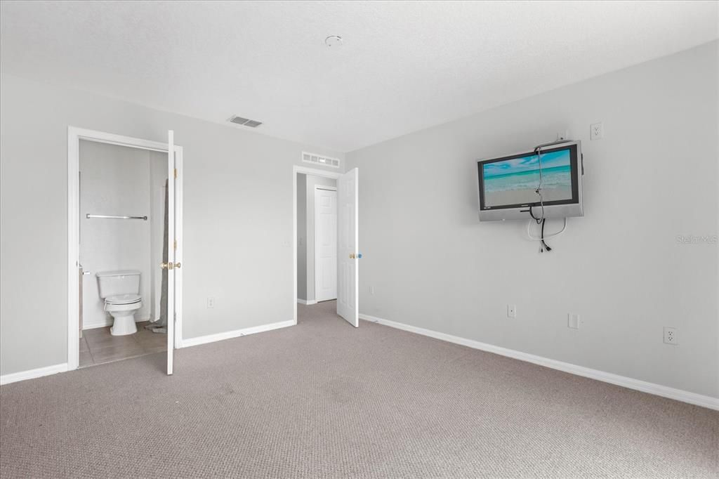 THIRD BEDROOM WITH BATH COMBO