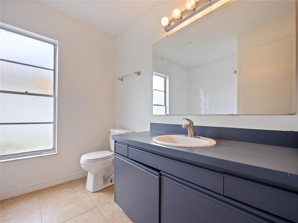 For Sale: $369,000 (3 beds, 2 baths, 1543 Square Feet)