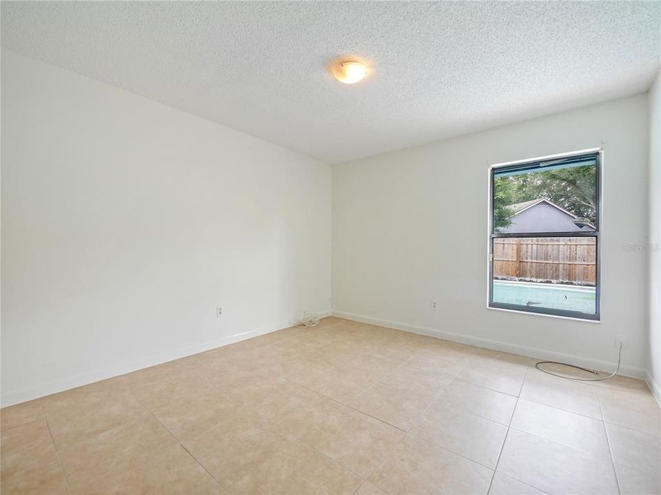 For Sale: $369,000 (3 beds, 2 baths, 1543 Square Feet)