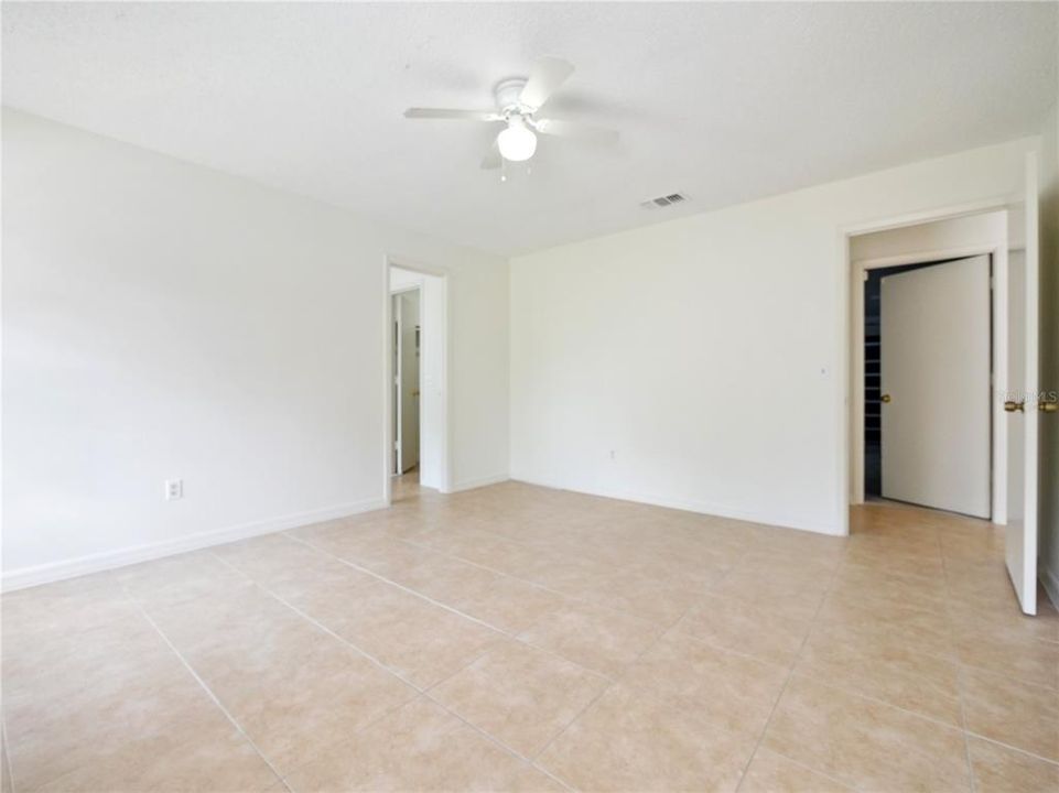 For Sale: $369,000 (3 beds, 2 baths, 1543 Square Feet)