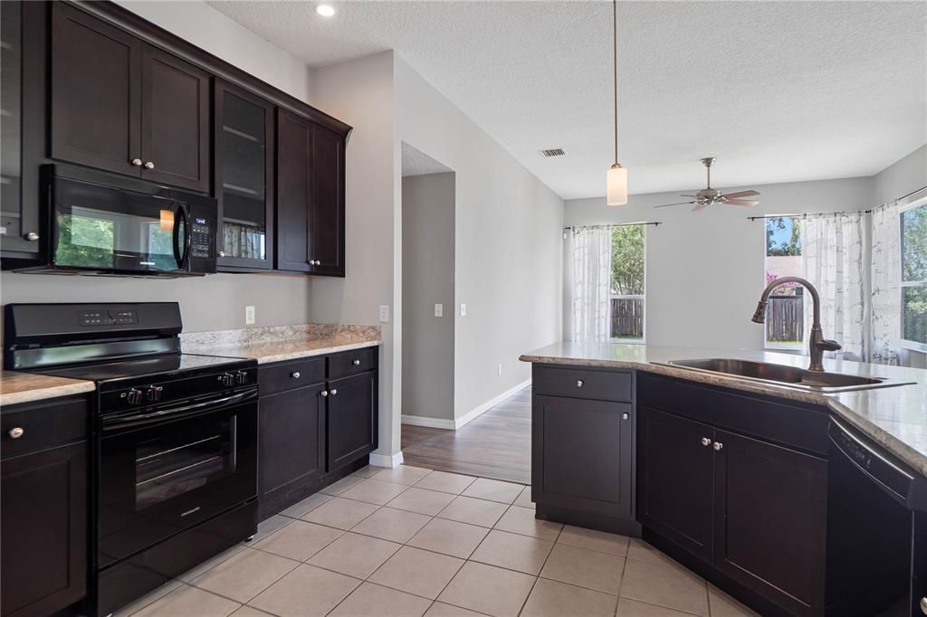Active With Contract: $369,900 (4 beds, 2 baths, 2470 Square Feet)