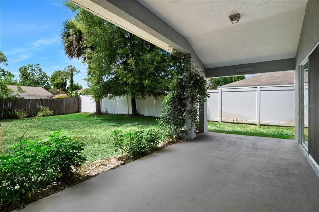 Active With Contract: $369,900 (4 beds, 2 baths, 2470 Square Feet)