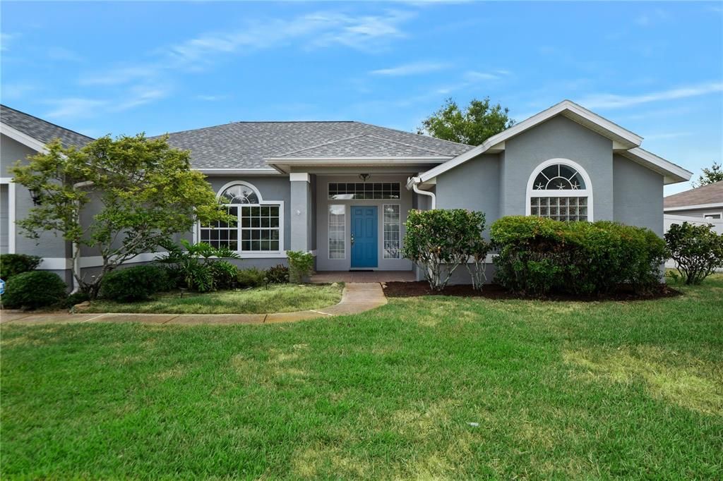 Active With Contract: $369,900 (4 beds, 2 baths, 2470 Square Feet)