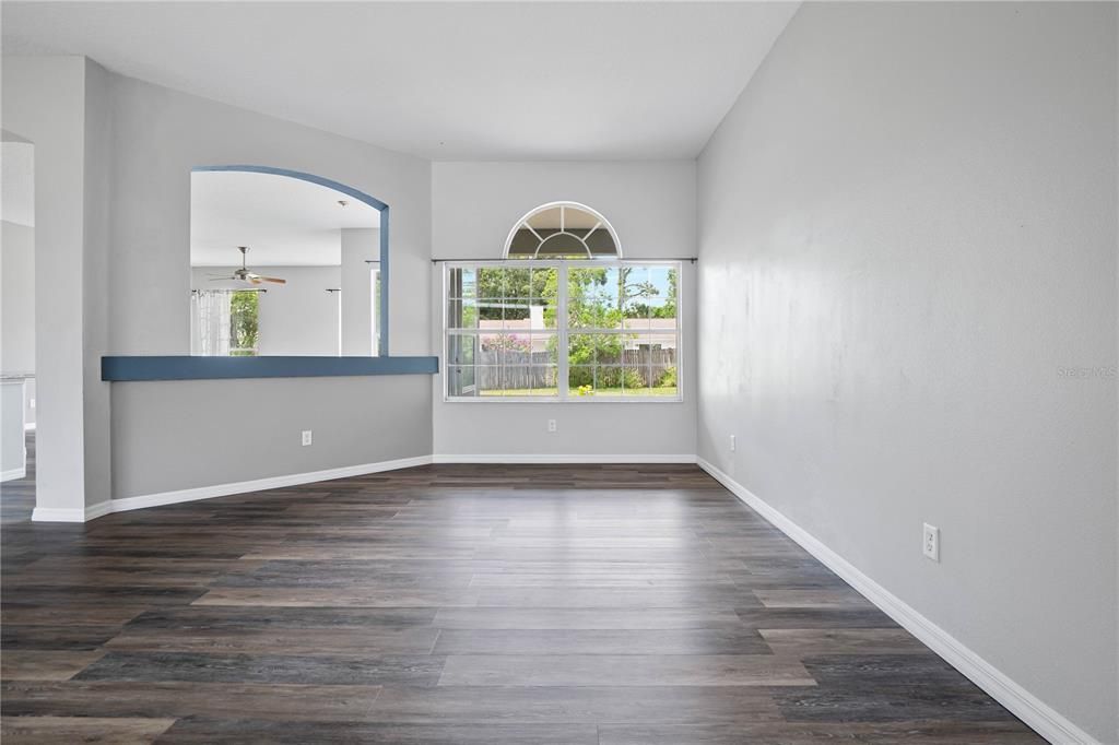 Active With Contract: $369,900 (4 beds, 2 baths, 2470 Square Feet)