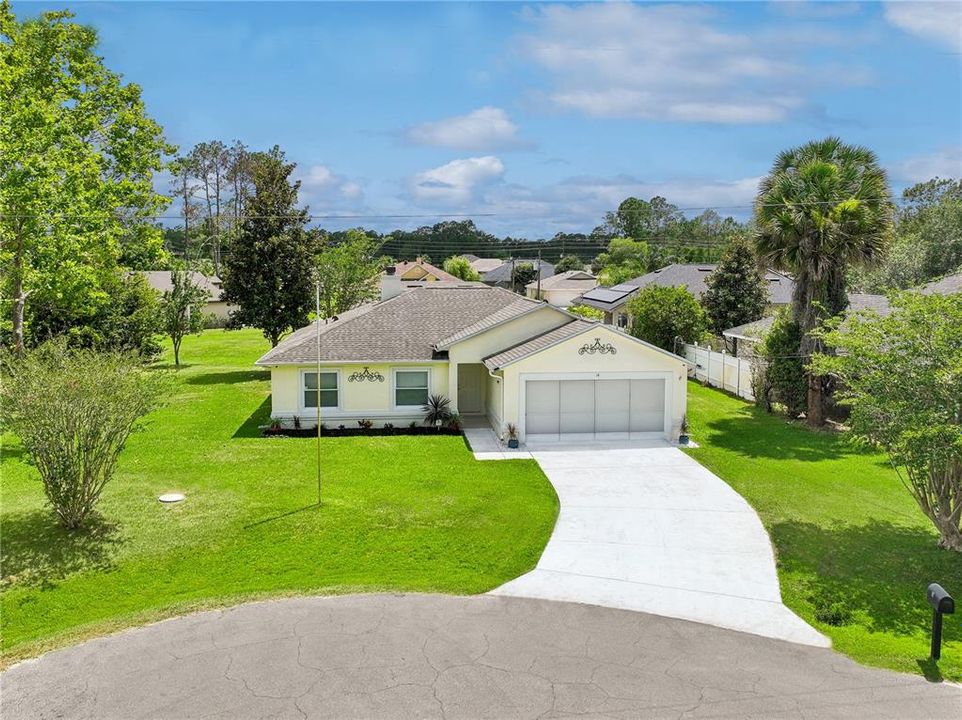 For Sale: $319,900 (3 beds, 2 baths, 1432 Square Feet)