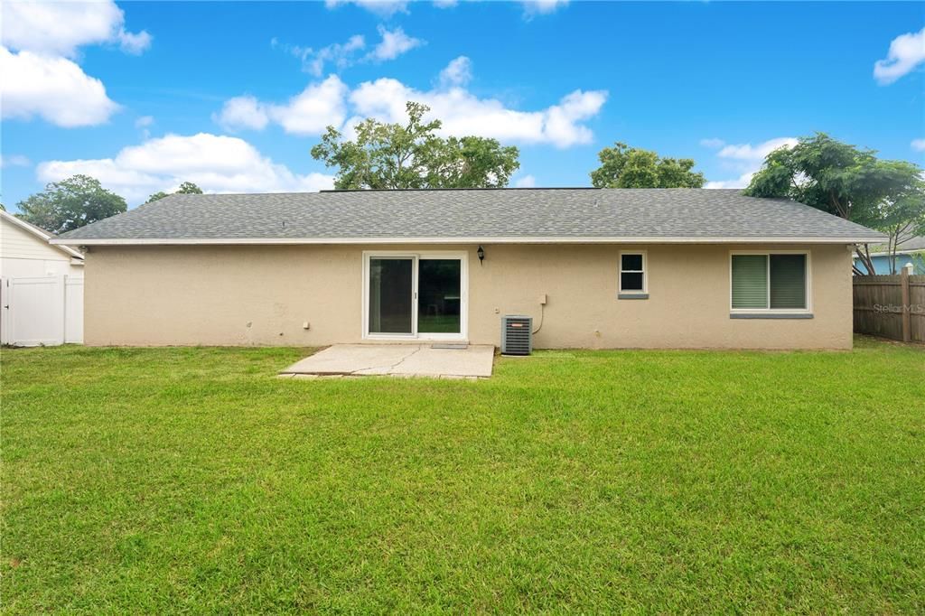 Active With Contract: $328,900 (3 beds, 2 baths, 1170 Square Feet)