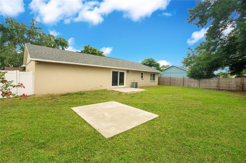 Active With Contract: $328,900 (3 beds, 2 baths, 1170 Square Feet)