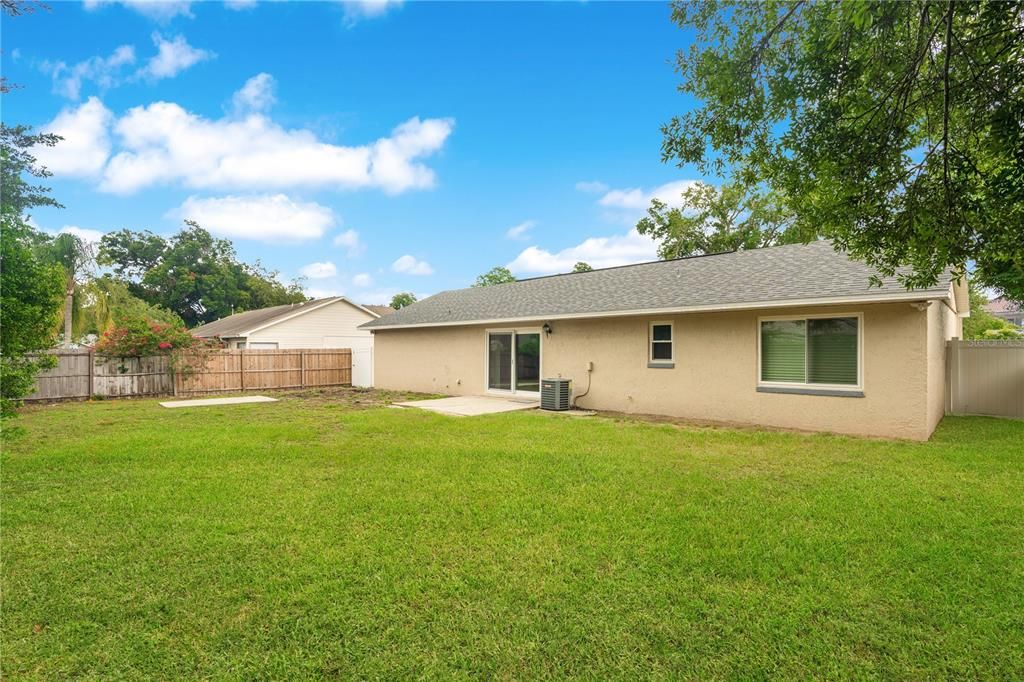 Active With Contract: $328,900 (3 beds, 2 baths, 1170 Square Feet)