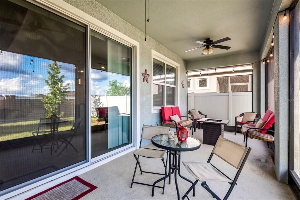 For Sale: $389,000 (4 beds, 2 baths, 2048 Square Feet)