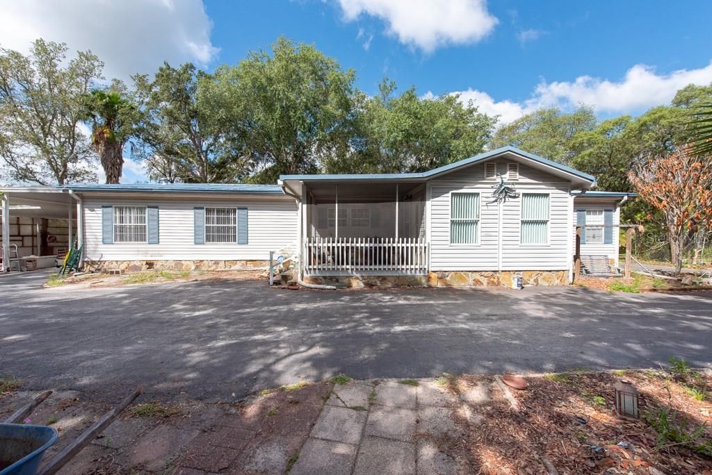 Active With Contract: $250,000 (4 beds, 2 baths, 1822 Square Feet)