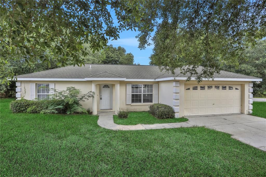 For Sale: $220,000 (3 beds, 2 baths, 1155 Square Feet)