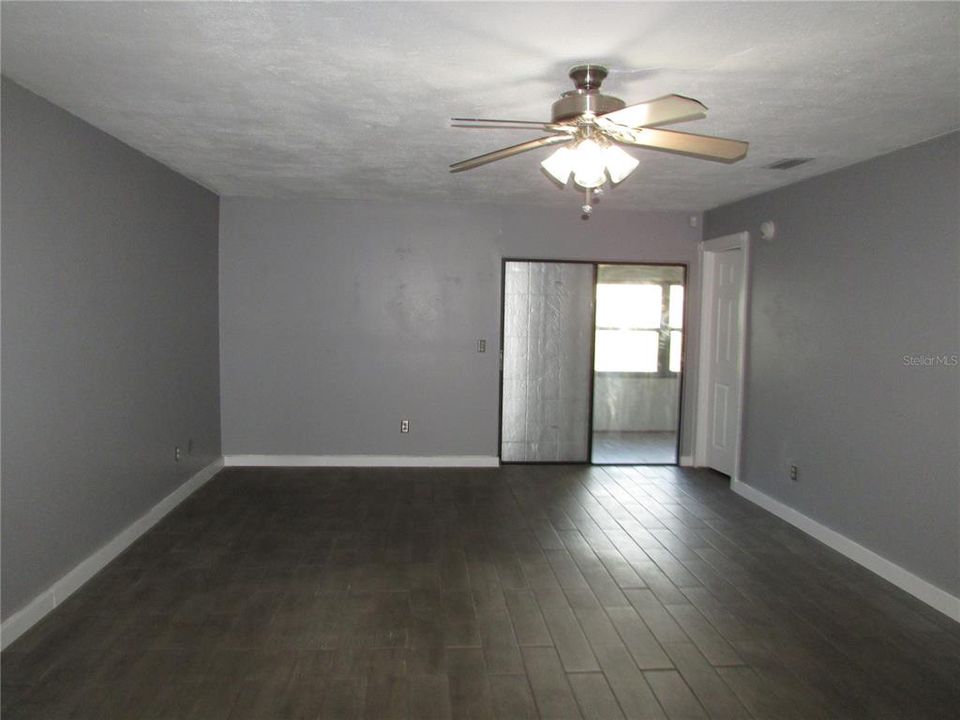 For Rent: $1,750 (2 beds, 2 baths, 1005 Square Feet)