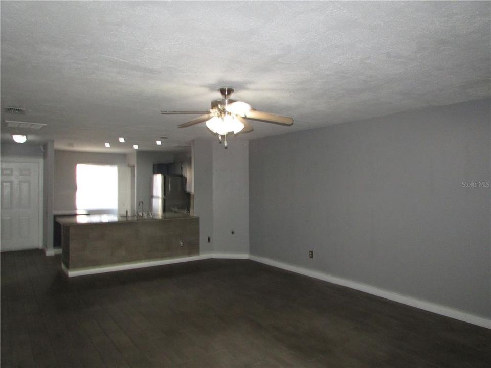 For Rent: $1,750 (2 beds, 2 baths, 1005 Square Feet)