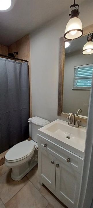 For Rent: $2,595 (4 beds, 2 baths, 1766 Square Feet)