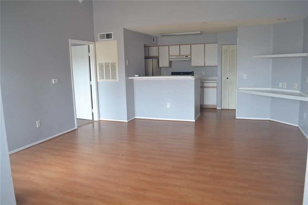 For Rent: $1,750 (2 beds, 2 baths, 1026 Square Feet)