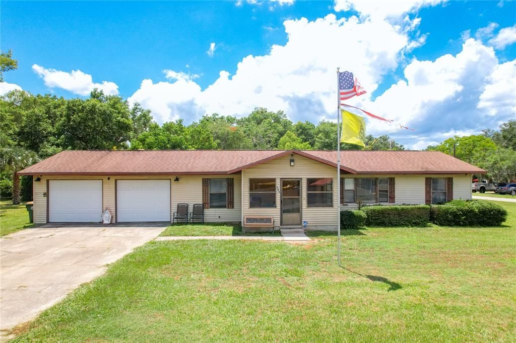 Active With Contract: $240,000 (2 beds, 2 baths, 1276 Square Feet)