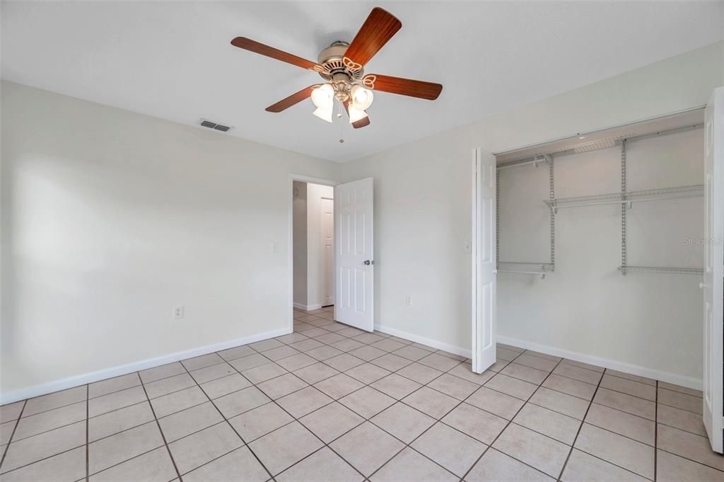 For Sale: $289,900 (2 beds, 2 baths, 1218 Square Feet)