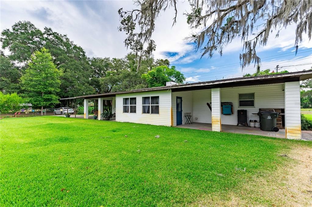 For Sale: $315,000 (3 beds, 2 baths, 1344 Square Feet)