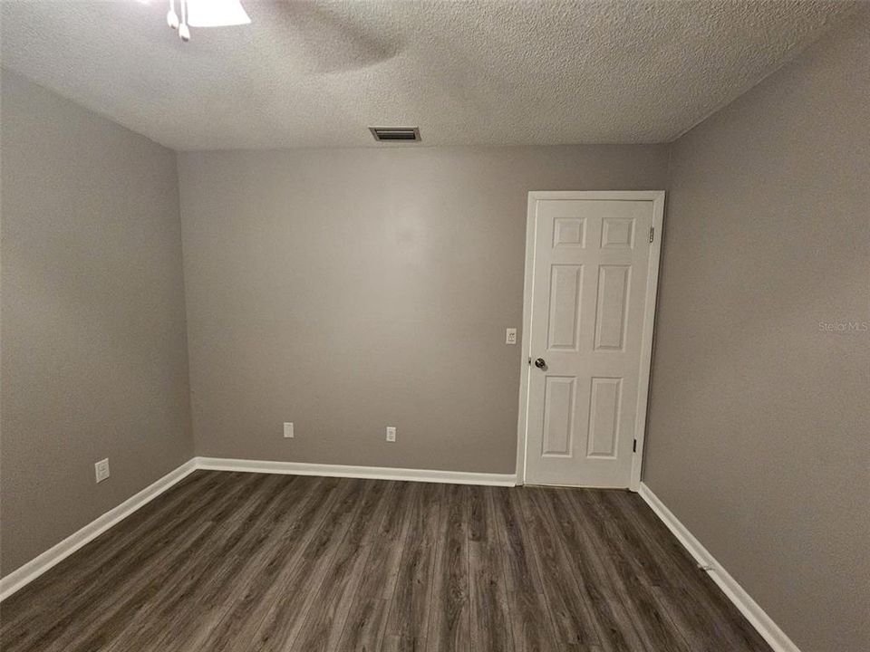 For Rent: $2,200 (3 beds, 2 baths, 1362 Square Feet)