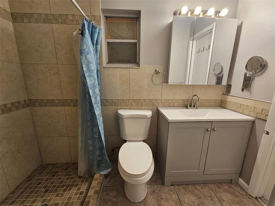 最近租的: $2,200 (3 贝兹, 2 浴室, 1362 平方英尺)