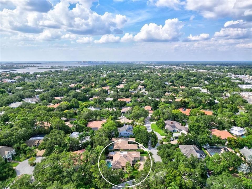 Active With Contract: $1,300,000 (4 beds, 2 baths, 2749 Square Feet)