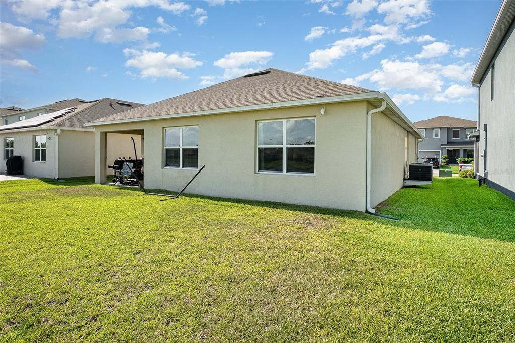 For Sale: $410,000 (3 beds, 2 baths, 1697 Square Feet)