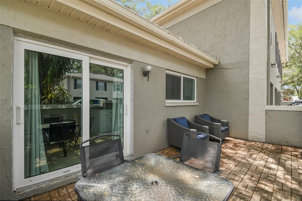 For Sale: $245,000 (3 beds, 2 baths, 1272 Square Feet)
