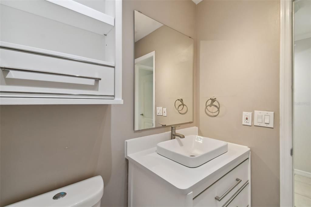 For Sale: $245,000 (3 beds, 2 baths, 1272 Square Feet)