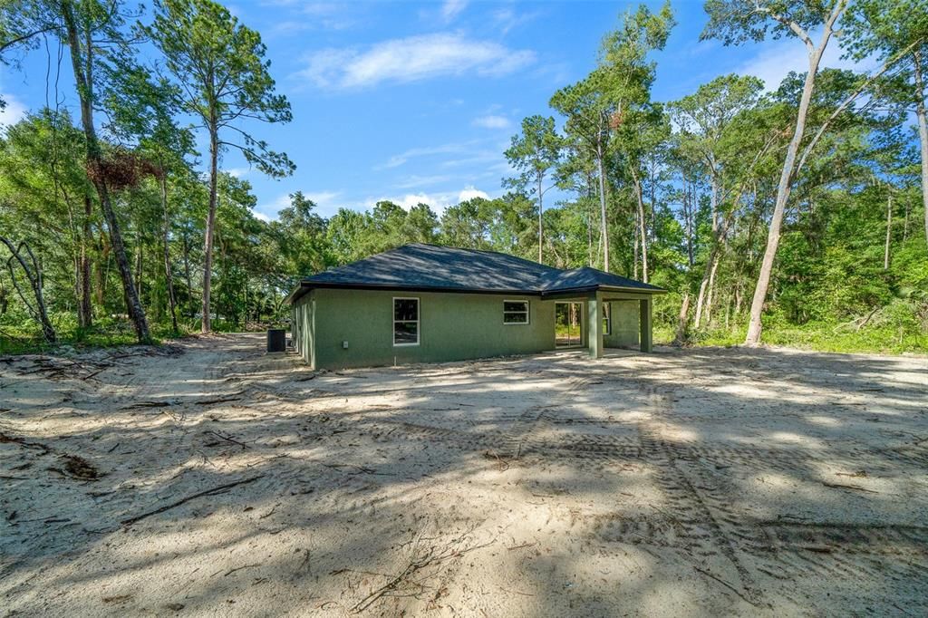 For Sale: $270,000 (3 beds, 2 baths, 1393 Square Feet)