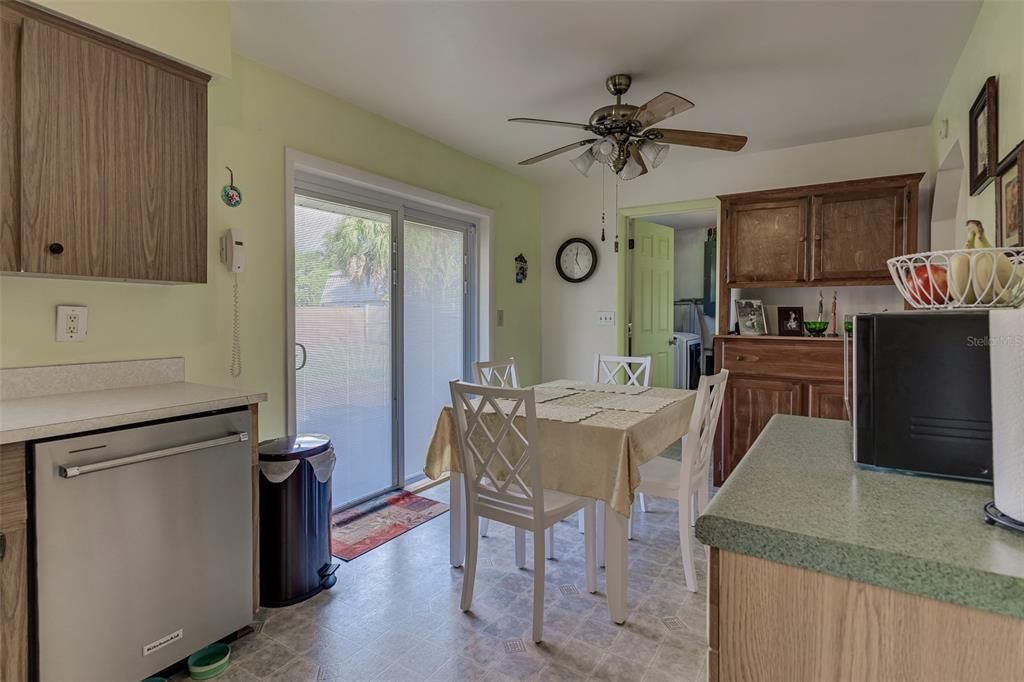 For Sale: $355,000 (4 beds, 2 baths, 1350 Square Feet)