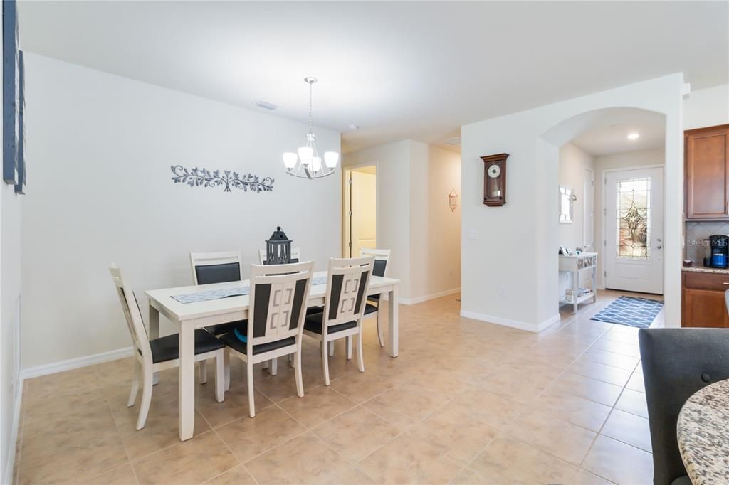 For Sale: $584,900 (2 beds, 2 baths, 1965 Square Feet)