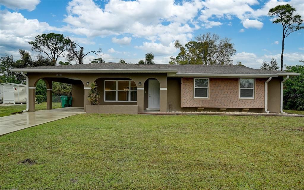 For Sale: $292,500 (3 beds, 2 baths, 1196 Square Feet)