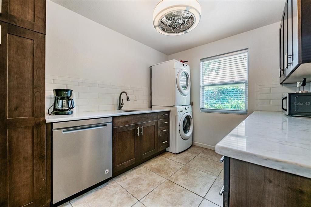 Butler pantry/Utility Room