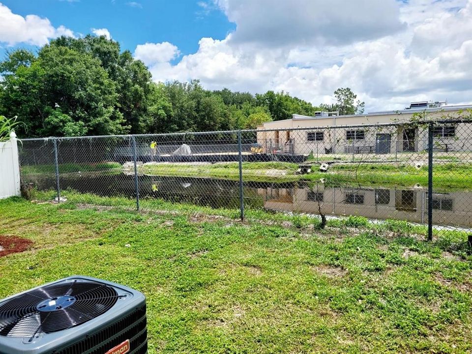 For Sale: $306,669 (3 beds, 2 baths, 1009 Square Feet)